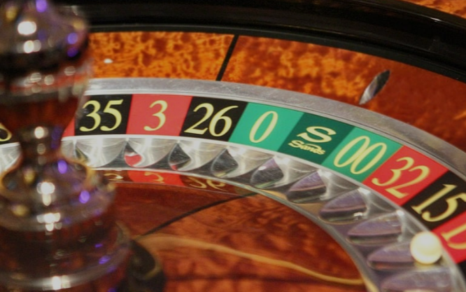 Casino Gambling Strategies - How To Loss The Casinos And Win Consistently?